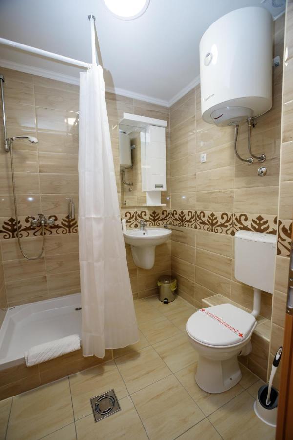 Guest House Mali Hotel Subotica Exterior foto
