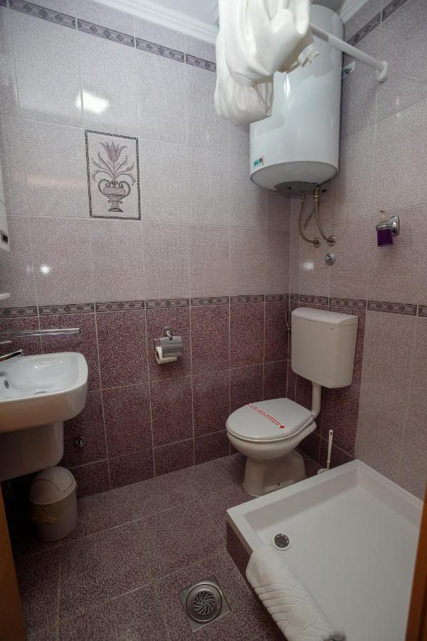 Guest House Mali Hotel Subotica Exterior foto
